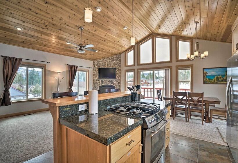 South Lake Tahoe Home: 9 Mi To Heavenly Mountain!