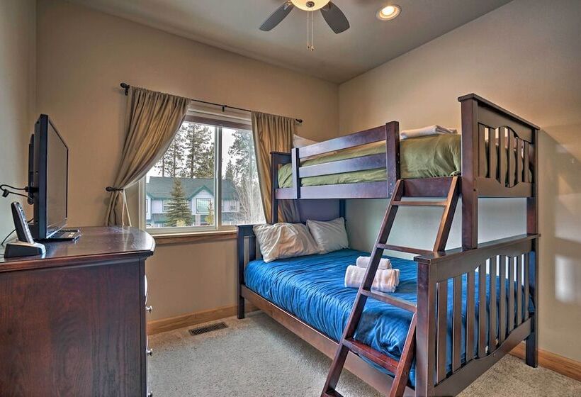 South Lake Tahoe Home: 9 Mi To Heavenly Mountain!