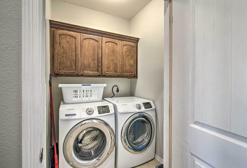 South Padre Paradise W/ Saltwater Pool Near Golf!