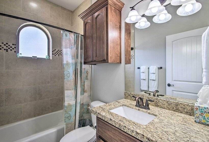 South Padre Paradise W/ Saltwater Pool Near Golf!