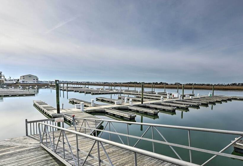 Spacious Avalon Beach House 2 Blocks To Water!