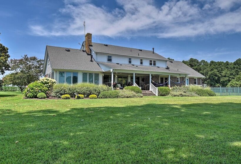 Spacious Cheriton Home: 8 Mi To Cape Charles!