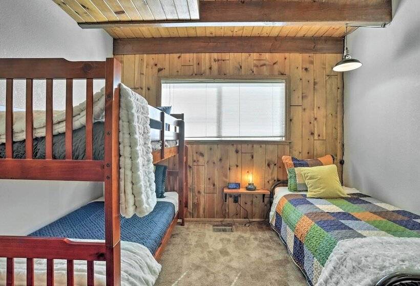 Spacious Family Cabin < 1 Mi To Lake Gregory!