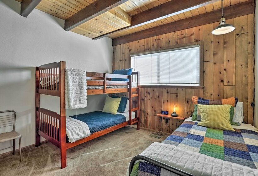 Spacious Family Cabin < 1 Mi To Lake Gregory!