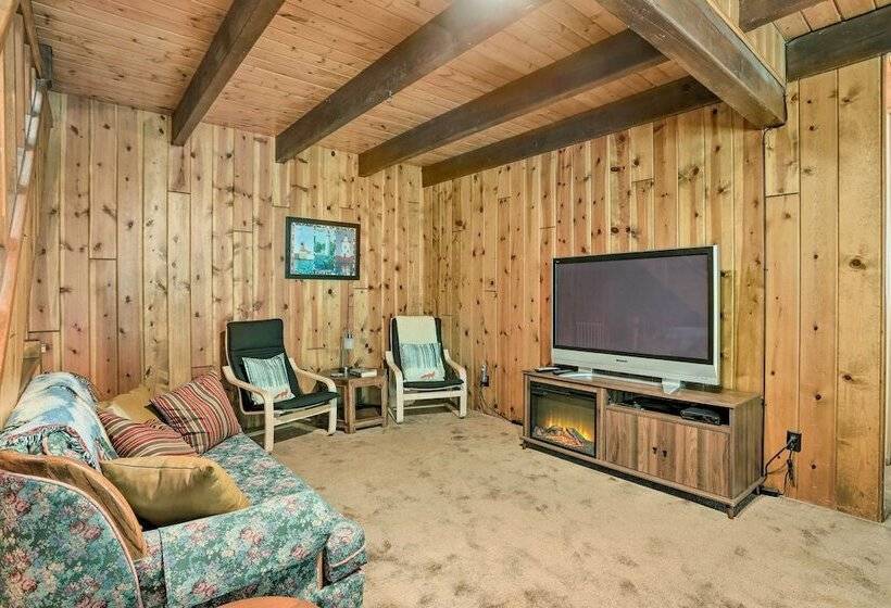 Spacious Family Cabin < 1 Mi To Lake Gregory!
