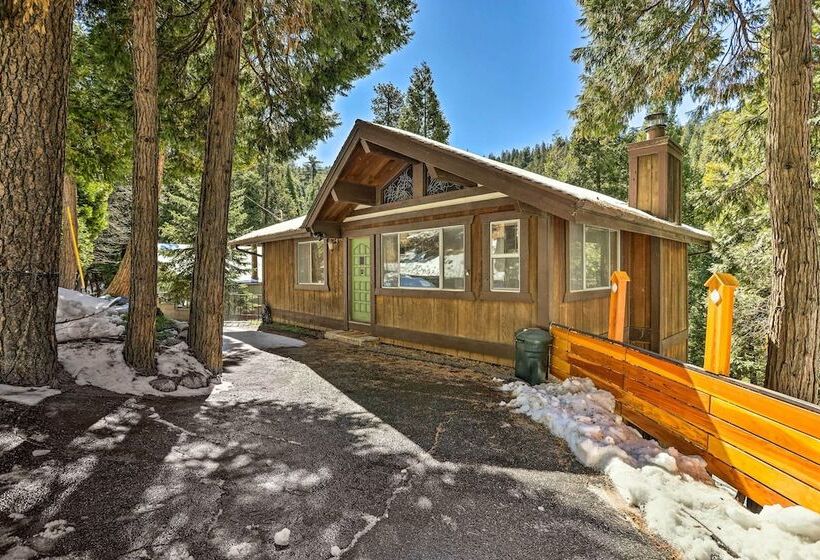 Spacious Family Cabin < 1 Mi To Lake Gregory!