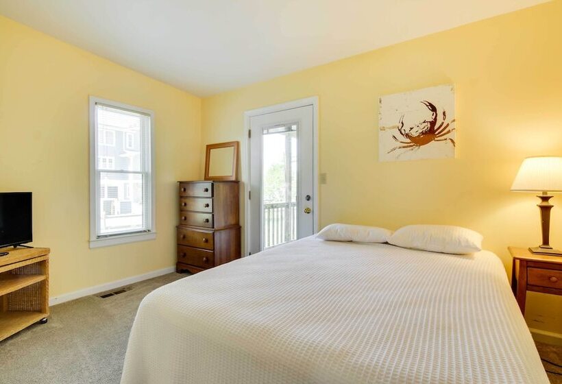 Walk To Beaches: Family Getaway In Bethany Beach!