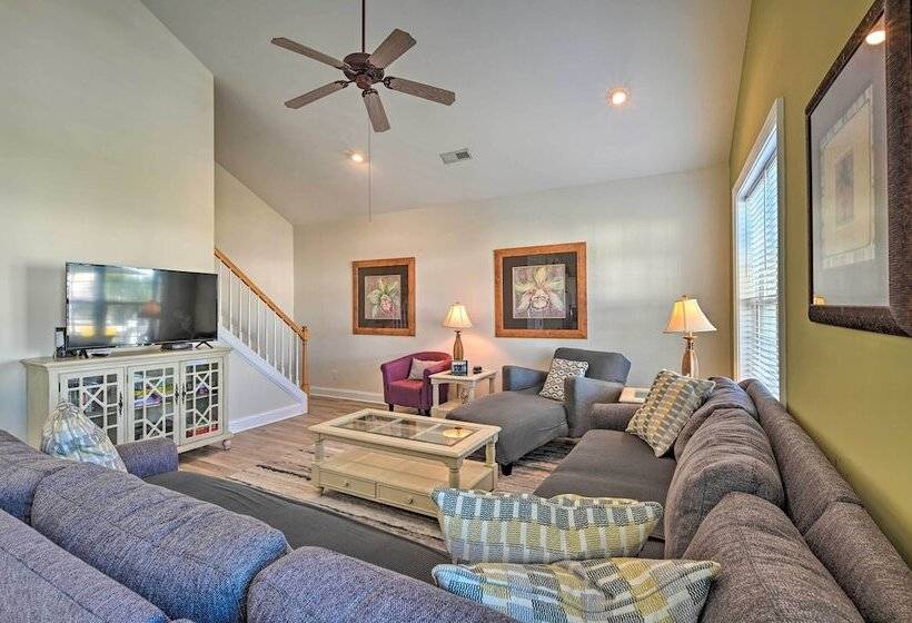 Spacious Family Retreat W/ Resort Amenities!