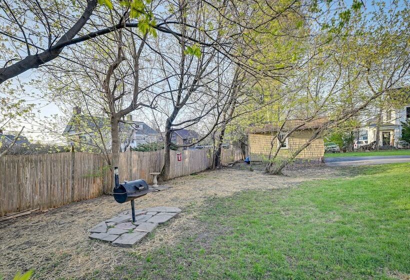 Spacious Historic Home In The Berkshires!