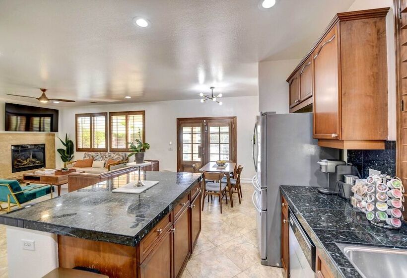Indio Home W/ Pool & Hot Tub, 3 Mi To Coachella