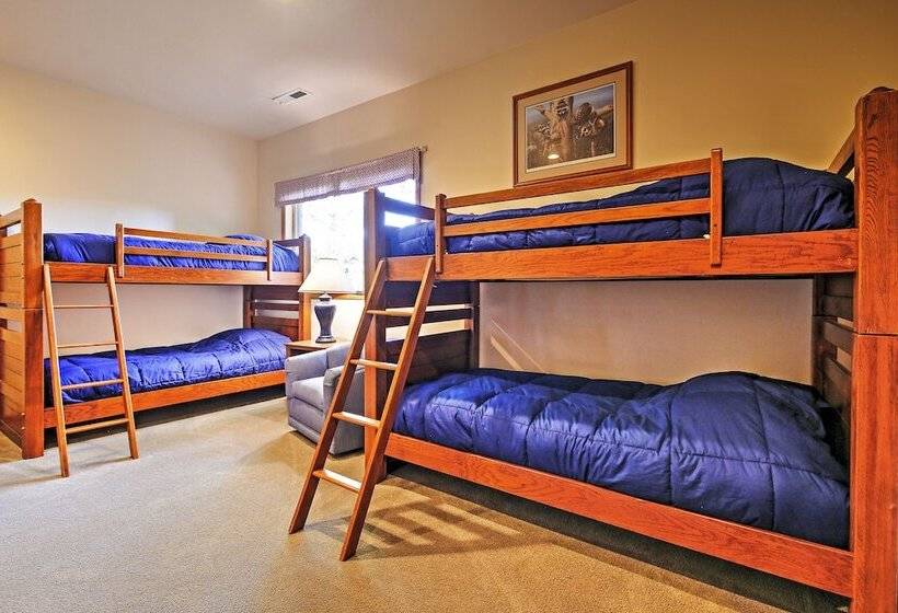 Spacious Home W/mtn Views, 2mi To Steamboat Resort