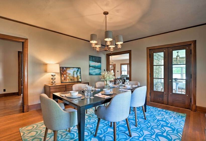 Charming Louisville Gem: Walk To Restaurants!