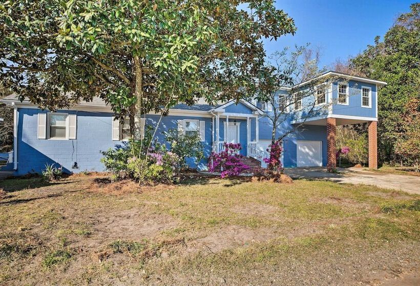 Spacious Mount Pleasant Home: 5 Mi To Beach