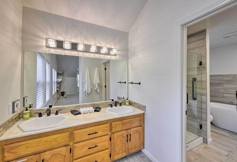 5 Mi To Dtwn: Placerville Escape W/ Outdoor Oasis