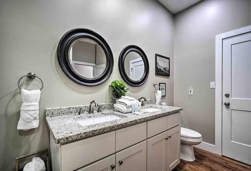 Spacious Sevierville Cabin: Private Hot Tub & Deck