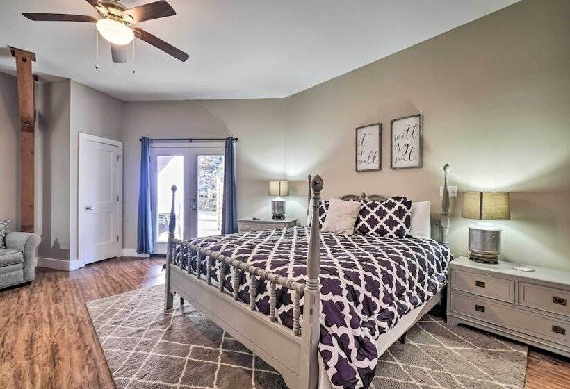 Spacious Sevierville Cabin: Private Hot Tub & Deck