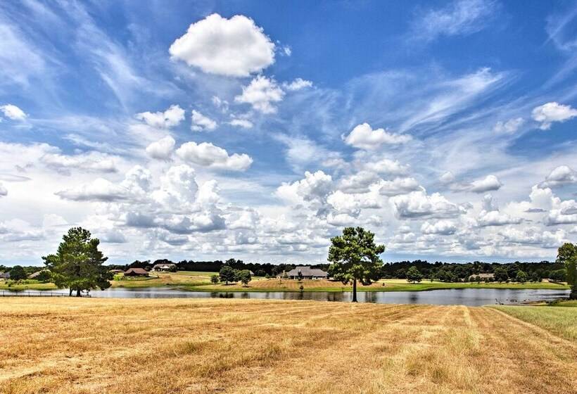 Spacious Stallion Lake Ranch Home W/ Patio