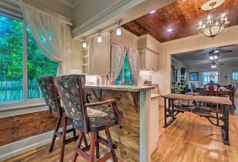 Spacious & Updated 1920 S Hsnp Craftsmen Home