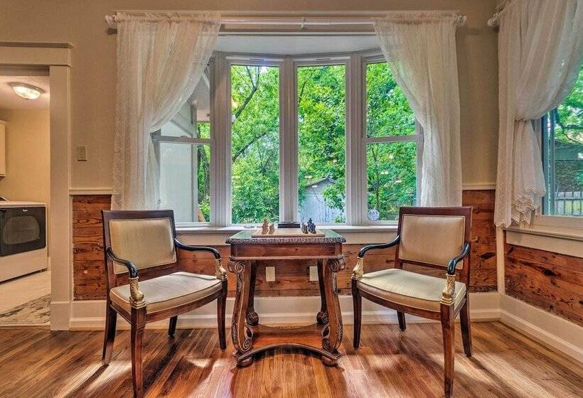 Spacious & Updated 1920 S Hsnp Craftsmen Home