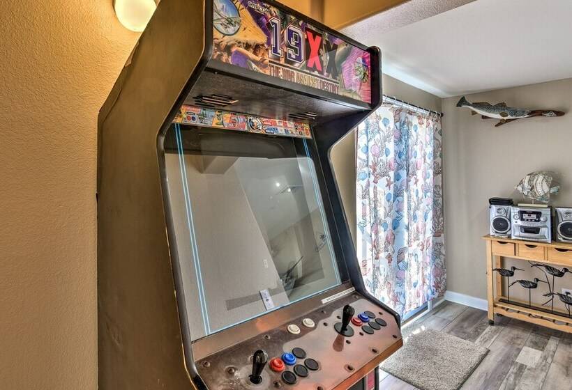 Spacious Waterfront Rockport Home W/ Private Dock!