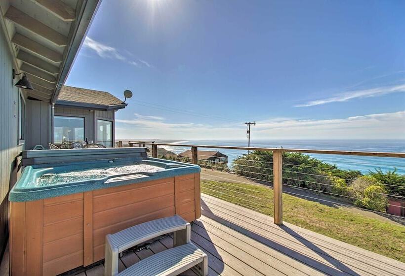 Spectacular Ocean View Retreat W/ Private Beach