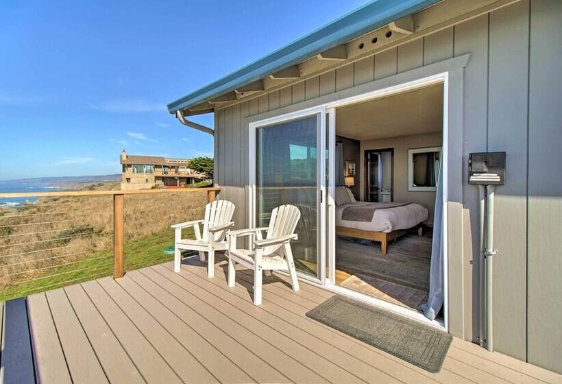 Spectacular Ocean View Retreat W/ Private Beach