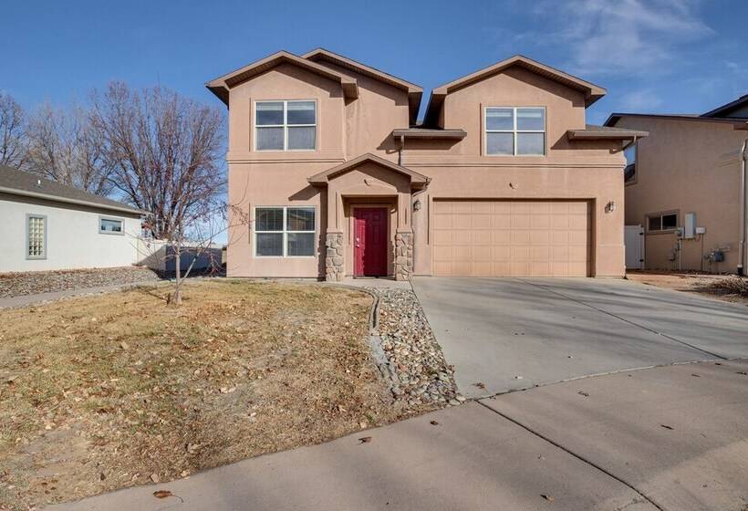 Stocked Grand Junction Home At Canyon View Park!