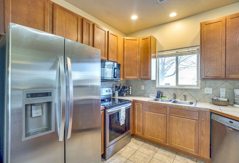 Stocked Grand Junction Home At Canyon View Park!