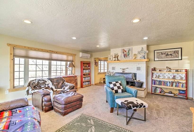 Stunning San Ysidro Homestead W/ Large Porch!