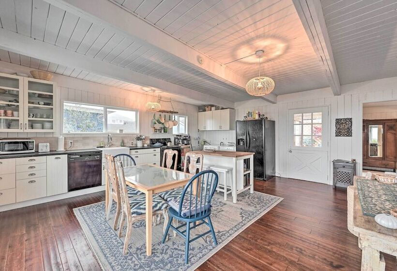 Sun Soaked Sandy Point Haven W/ Beach Access!