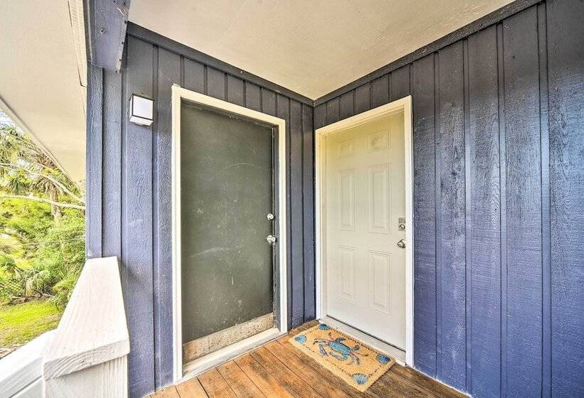 Sunny Edisto Island Duplex   Half Mile To Beach!