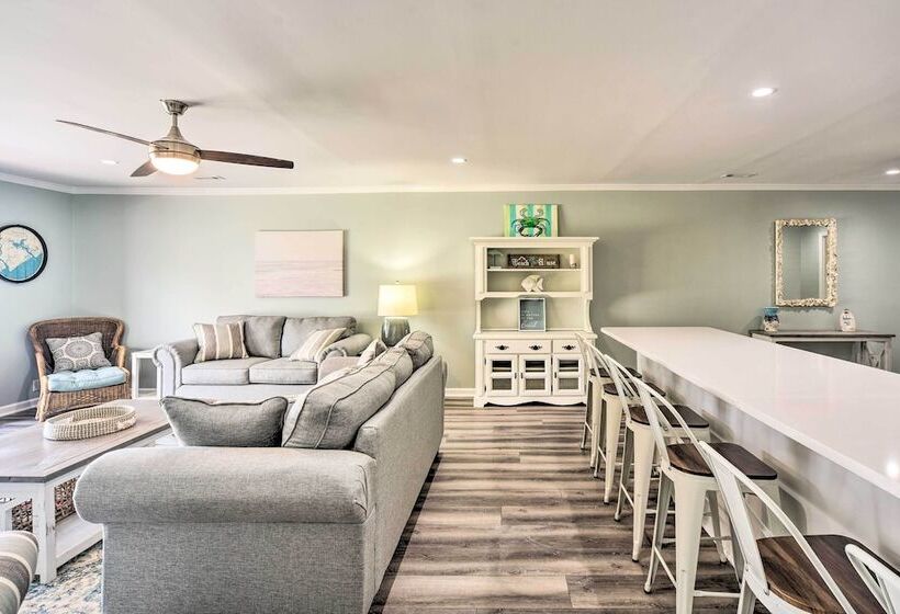 Sunny Edisto Island Duplex   Half Mile To Beach!