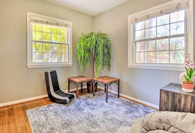 Sunny Glen Burnie Home   On Site Water Access