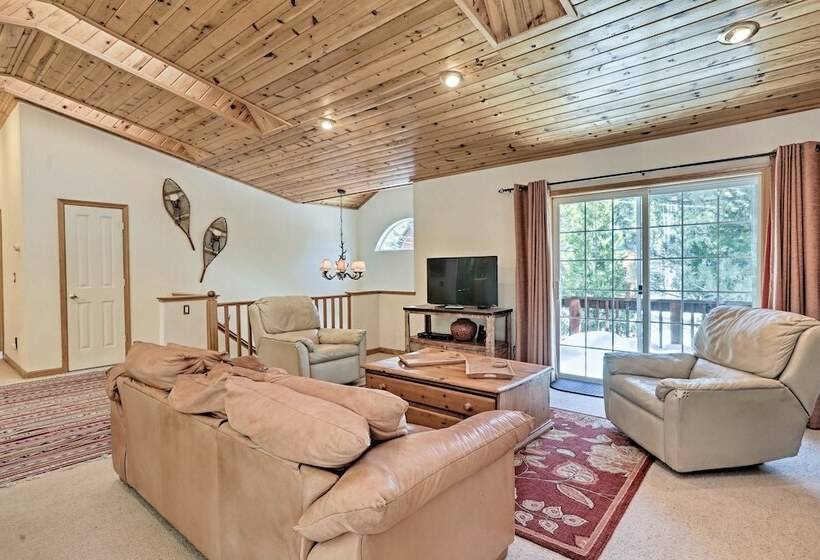 Tahoe Vista Family Cabin: 7 Mi To Northstar Resort