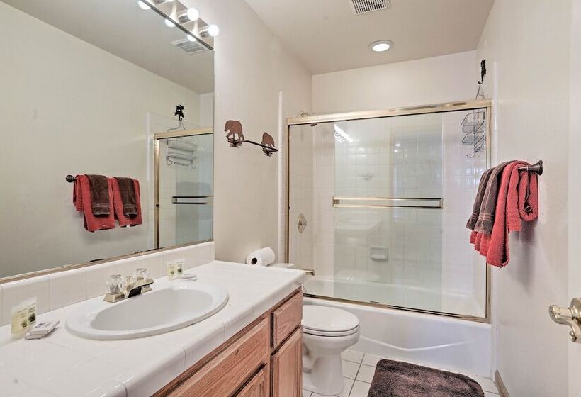 Tahoe Vista Family Cabin: 7 Mi To Northstar Resort