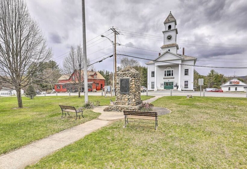 Tasteful Country Home On 5 Acres ~ 3 Mi To Lake!