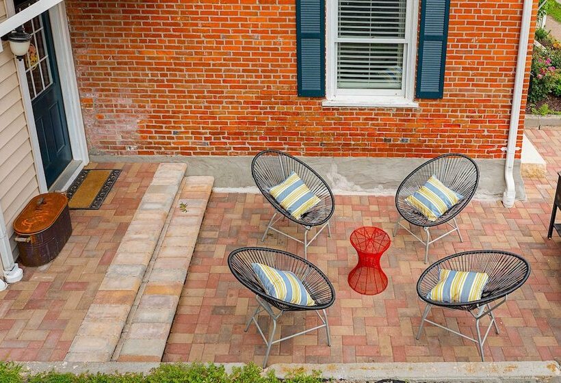 The Fiveten Federal Downtown Galena Gem!