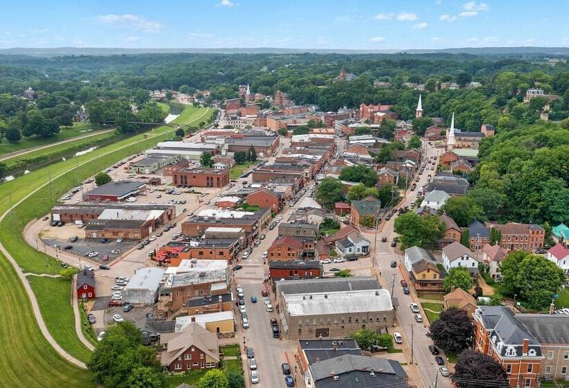 The Fiveten Federal Downtown Galena Gem!