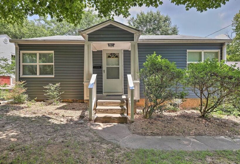 Updated Fayetteville Home < 2 Miles To Uark!