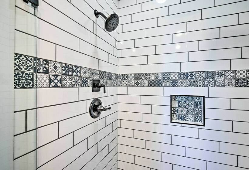 Vibrant Family House: Steps To Tims Ford Lake