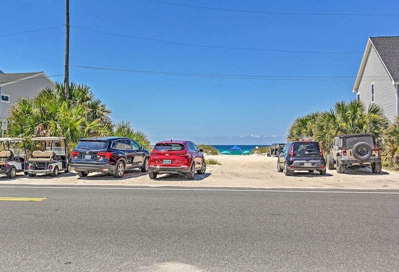 Vibrant Pcb Bungalow W/ Patio   Walk To The Beach!