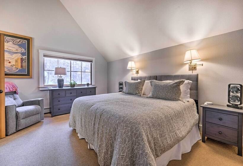 Warm Truckee Cabin On Northstar Shuttle Route