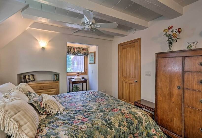 Waterfront Lake Arrowhead Home W/ View & Game Room