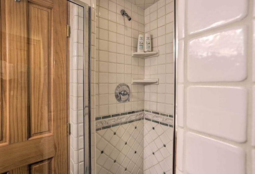 Waterfront Lake Arrowhead Home W/ View & Game Room