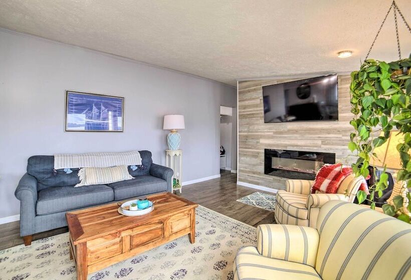 Waterfront Michigan Center Home W/ Boat Dock!