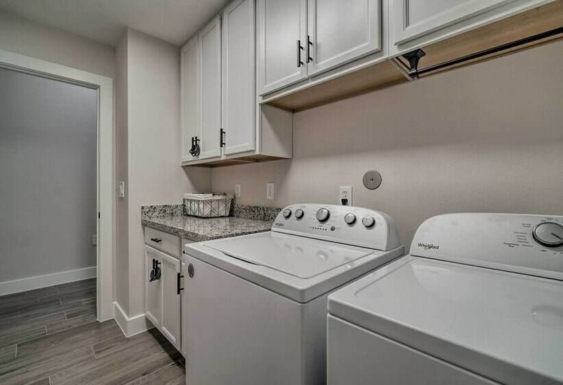 Well Appointed Montgomery Home W/ Fenced Yard