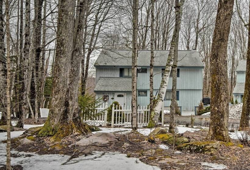 Near Hiking & Skiing: Home In Wilmington!