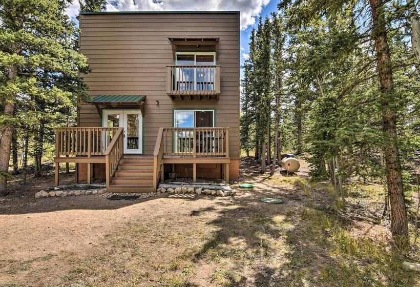 Woodsy Cabin Hideaway W/ Deck: Hike, Fish, Escape