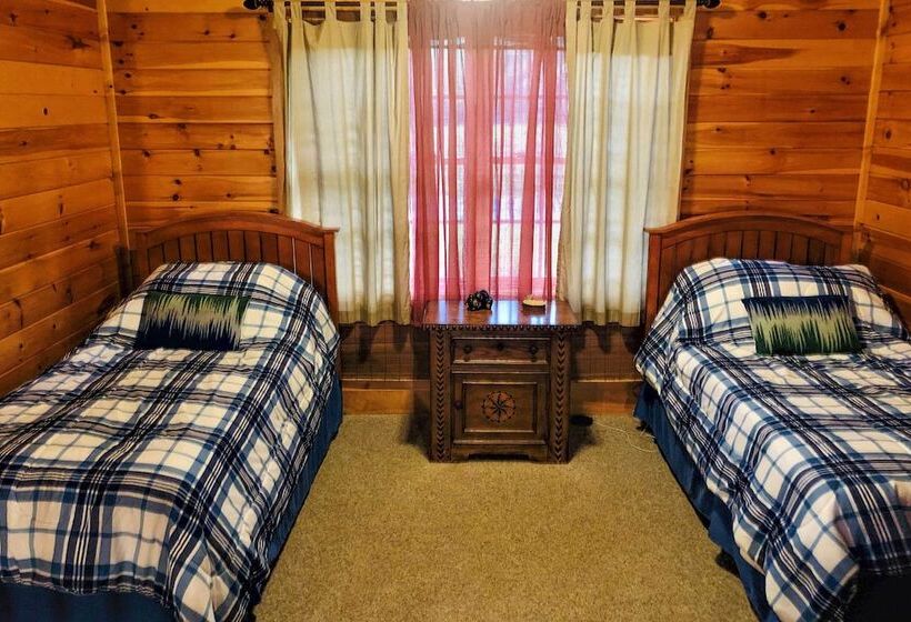 A Bit Of Heaven  Cabin < 13 Miles From Boone!