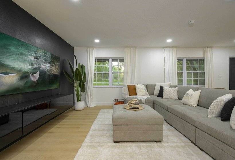 All Encompassing Retreat W/ Pool & Game Room!